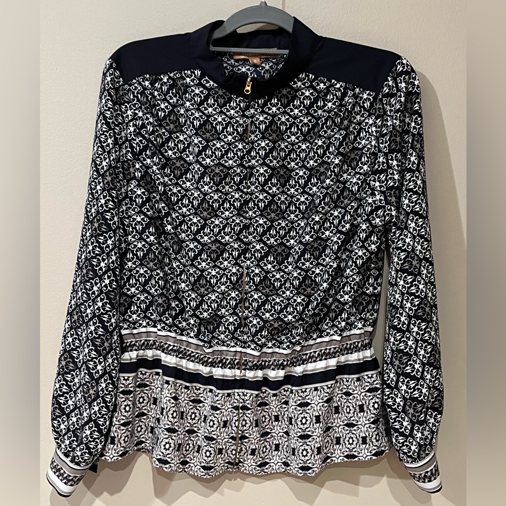 Black, White and Tan Patterned Women's Lightweight Blouse Jacket w/ zipper